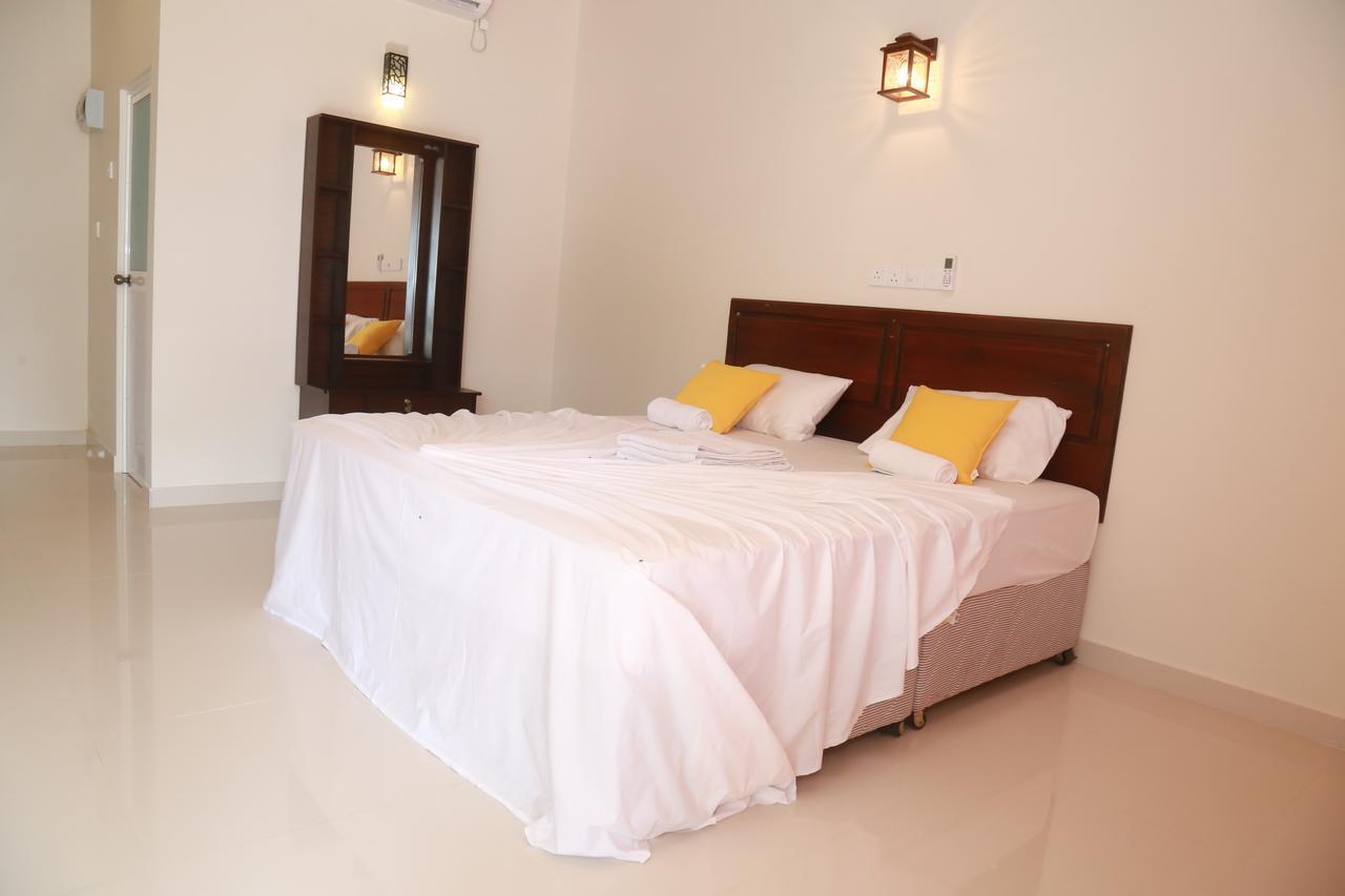 Serene Beach Hotel Dickwella Zewnętrze zdjęcie